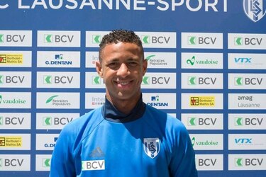 Gaby Torres es presentado por el Lausanne Sport