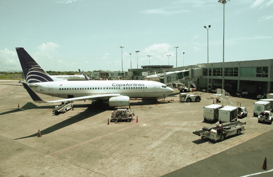 Aerolíneas están a la espera de protocolos sanitarios