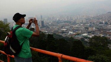 Medellín declara alerta roja por contaminación del aire