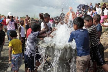 Inauguran proyecto de agua en San Miguelito