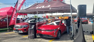 Conoce algunos de los modelos que ofrecen Kia, Mazda, Omoda y Jaecoo para ti