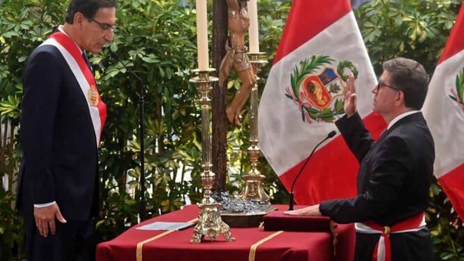 Presidente de Perú instaló su nuevo gabinete