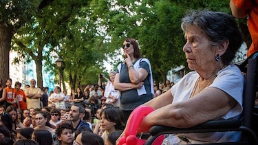 Muere Maricarmen Abascal, la anciana de 87 años cuyo desahucio provocó una ola de protestas en España por la crisis de la vivienda