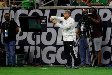 La derrota ante Estados Unidos no debe ser una catástrofe para México, dice Martino