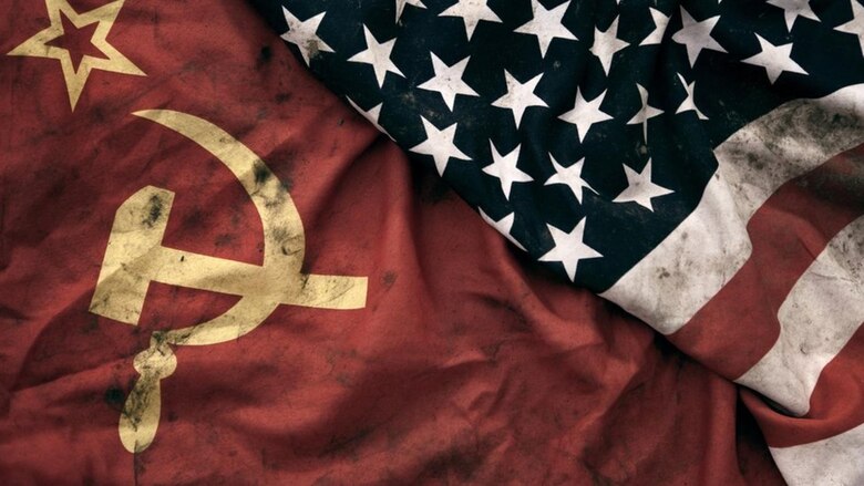 Titanic: la misión secreta de la Guerra Fría que culminó con el hallazgo de los restos del barco más famoso de la historia