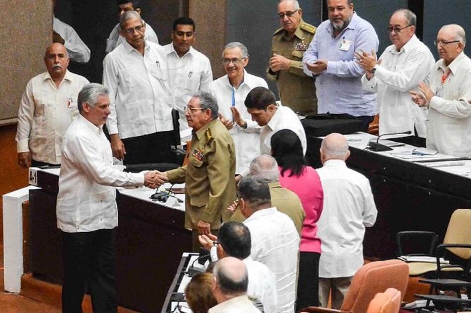 Raúl Castro y Miguel Díaz-Canel encabezan reforma constitucional en Cuba