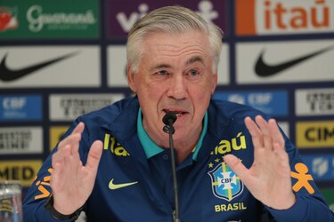 Ancelotti: “Se juega mucho y mal, FIFA y UEFA deben revisar los calendarios”