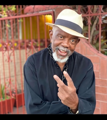 Muere el sonero panameño Camilo Azuquita, intérprete de ‘El poeta lloró’