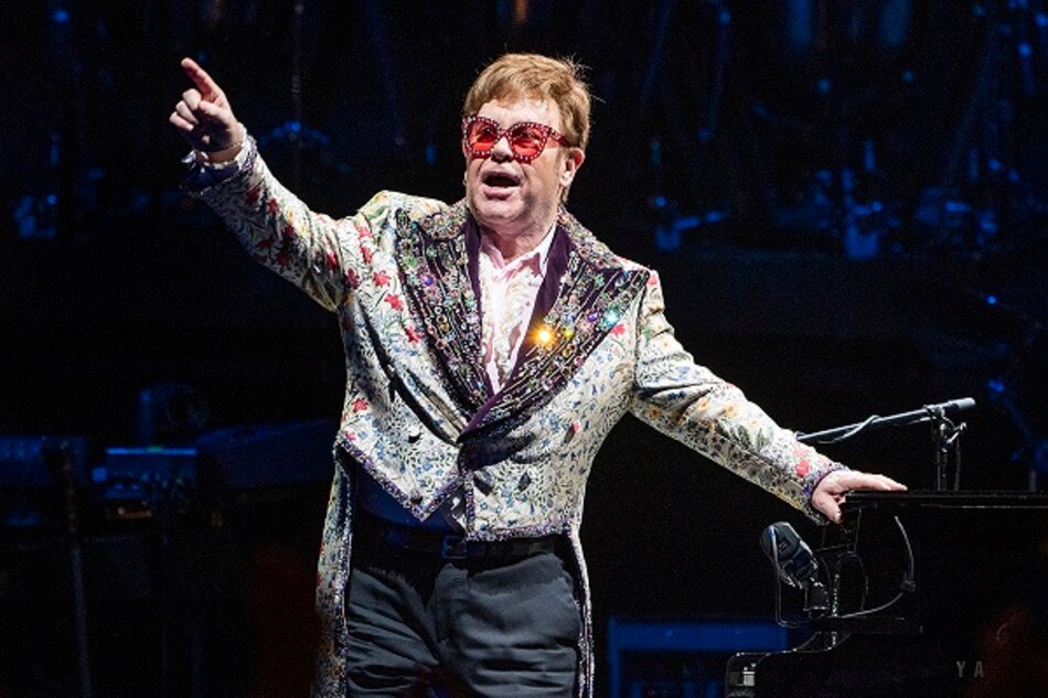 El británico Elton John cumple 75 años