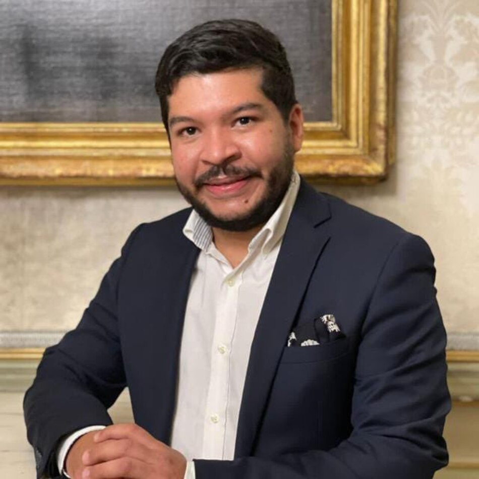 El poeta panameño Javier Alvarado gana el Premio Internacional de Poesía de Fuente Vaqueros