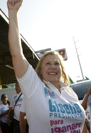 Burillo tilda video 'gangnam style' como una campaña sucia a su candidatura