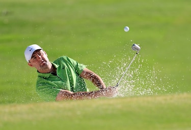 Tras fiasco en el PGA, Scheffler arranca en el liderato del Charles Schwab Challenge