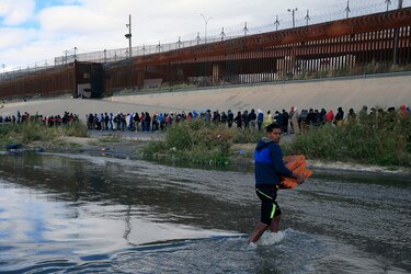 Estados Unidos se prepara para un aumento de la migración con el fin del ‘Título 42′