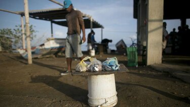 Las cacerolas resuenan en la Cumbre del NOAL