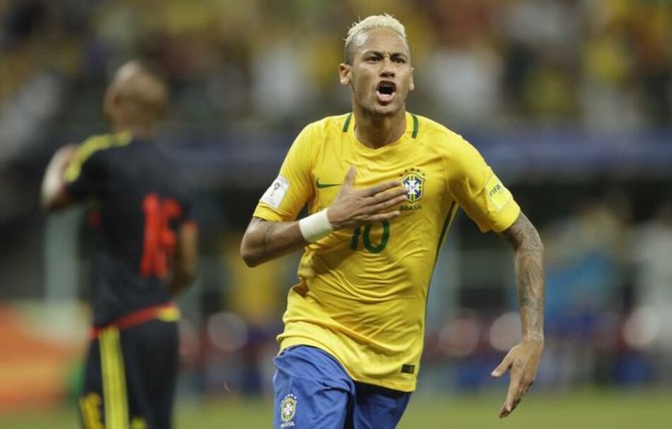 Brasil vence 2-1 a Colombia