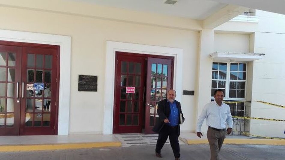 Exdiputado Gómez no podrá abandonar el país