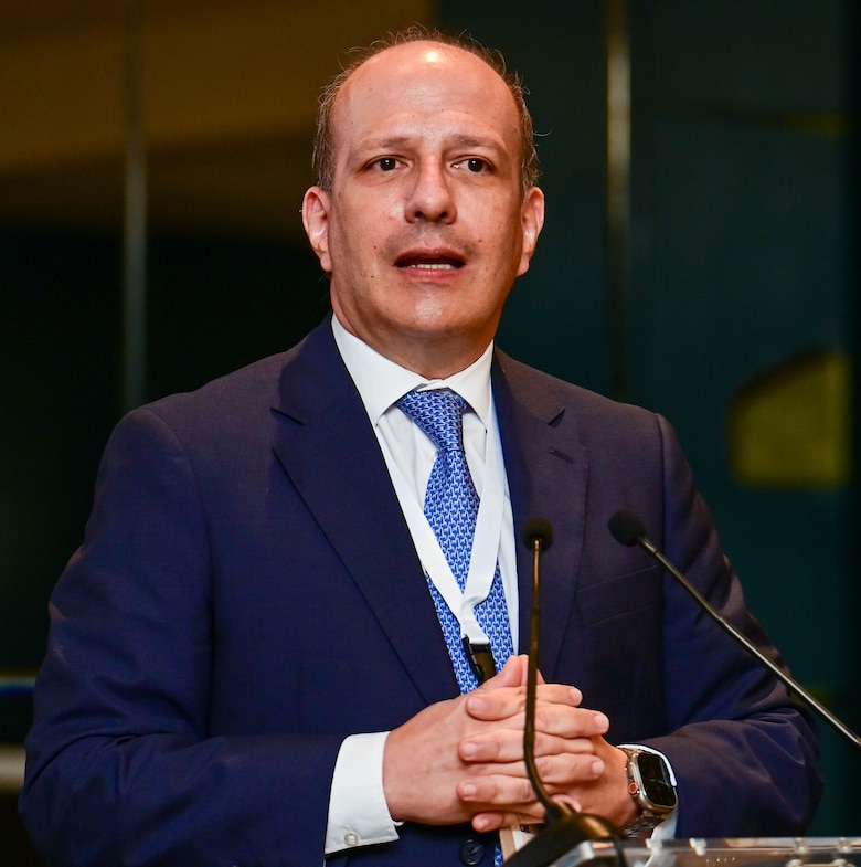 Reforma al Código Fiscal abre debate entre tributaristas y abogados; urge salir de la lista de paraísos fiscales