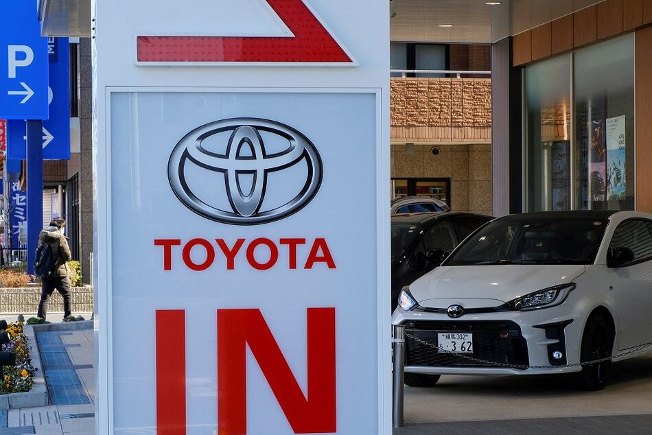 Toyota suspende producción y paraliza el envío de automóviles a Rusia
