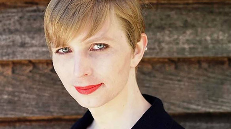 Chelsea Manning da su primera entrevista desde que fue liberada de prisión