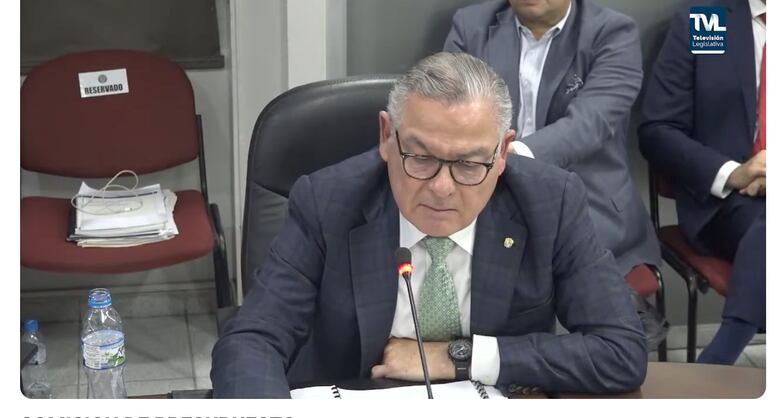 Nuevos poderes del contralor Anel Flores, bajo el análisis de la Corte Suprema