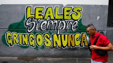 ‘Lo que nos tiene fregados aquí es el aumento del dólar’: cómo viven los venezolanos la posibilidad de un ataque de Estados Unidos