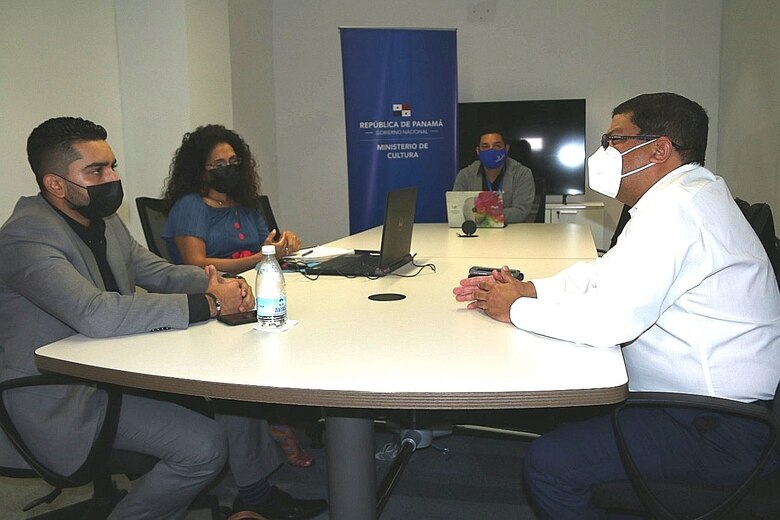 MiCultura no facilita el listado de los comunicadores ligados al contrato de Jimmy Dawson