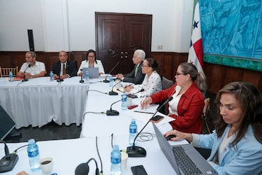 Jubilados: Mulino no sancionaría Ley 226 que aumenta beneficios, busca crear una nueva antes del 31 de octubre