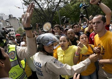 Seis países de la Unasur condenan situación en Venezuela