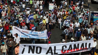 Marchan contra el proyecto del canal de Nicaragua