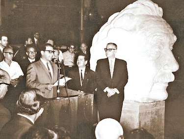 El renacer de una plaza