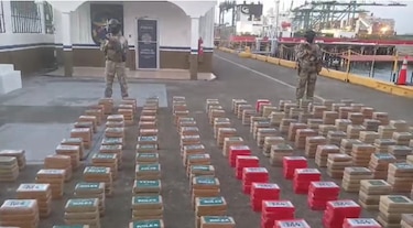 Senan decomisa dos toneladas de  cocaína cerca de isla de Punta Coco y Punta Mala