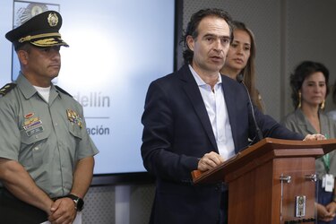 Prohíben la oferta y demanda de servicios sexuales en una zona turística de Medellín