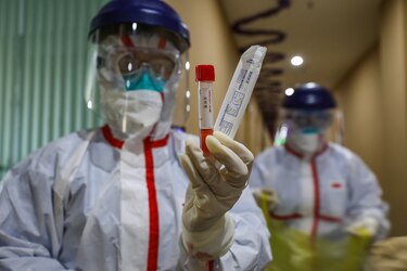 Más ciudades chinas en cuarentena a medida que aumenta la cifra de muertos