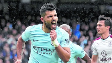 City gana con récord de Agüero y se aleja en Inglaterra