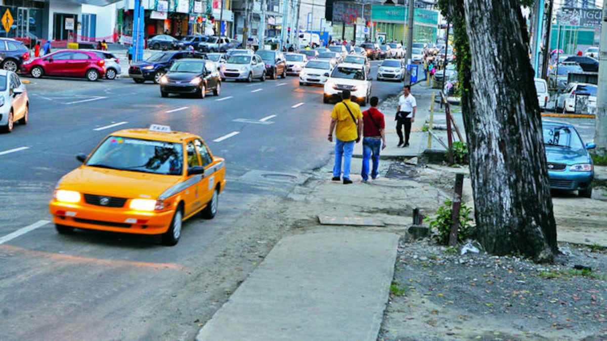 En el proceso de licitación para mejorar el entorno urbano de la ciudad de Panamá participaron cuatro empresas, una de las cuales fue descalificada.