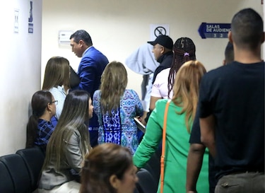 Corte no admite amparo y mantiene la detención provisional de Bernardo Meneses