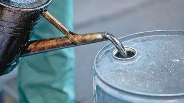 El barril de petróleo se encamina a los 100 dólares