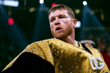 Canelo Álvarez defiende sus títulos ante el puertorriqueño Berlanga