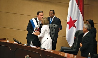 Yanibel Ábrego se reeligió pese a los escándalos