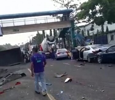 Colisión múltiple en Ciudad Bolívar deja 10 heridos: SUME