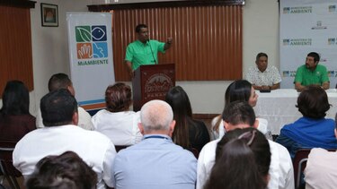 MiAmbiente, un conversatorio 'a la defensiva' con la ciudadanía