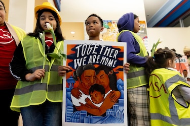 ‘Vamos a sentir paz cuando lo encontremos’: así se expresa familiar de una de las víctimas de Baltimore