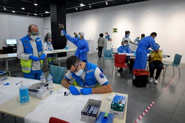 Justicia española rechaza confinamiento parcial de Madrid por afectar a las ‘libertades fundamentales’