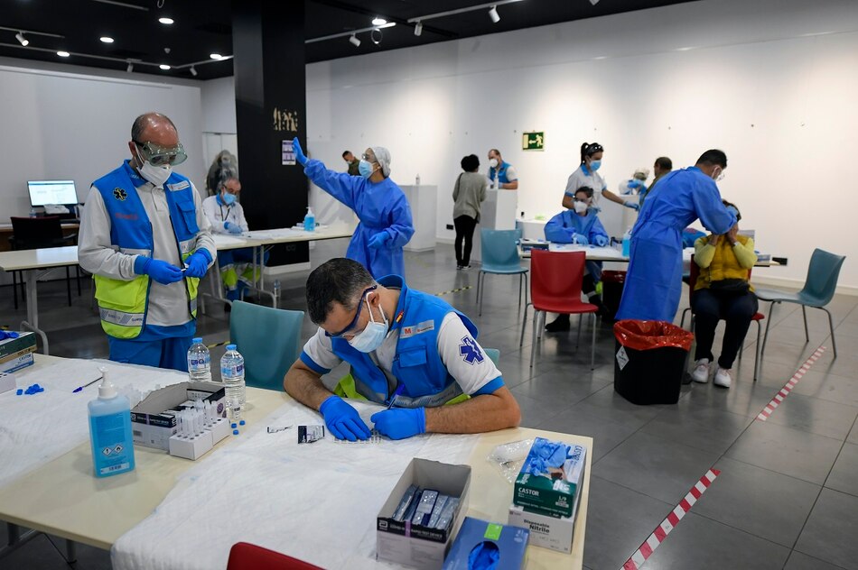 Justicia española rechaza confinamiento parcial de Madrid por afectar a las ‘libertades fundamentales’
