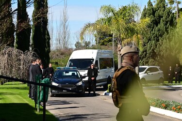 Lionel Messi y su familia despiden a su padre Jorge en cementerio privado de Rosario