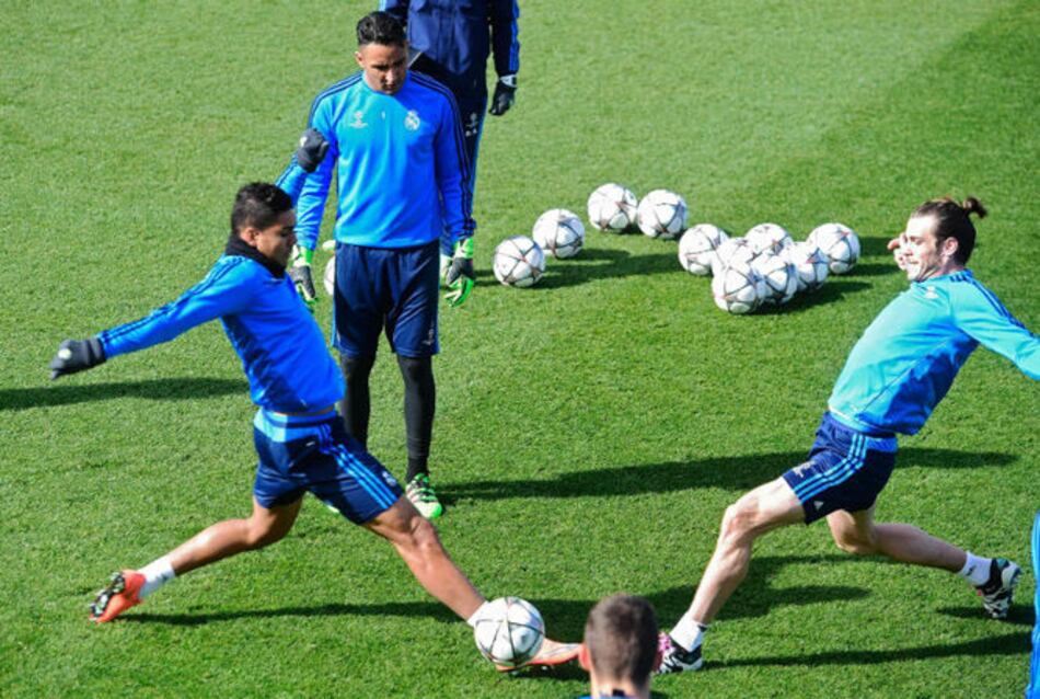 Real Madrid sale sellar su pase; Roma por la remontada