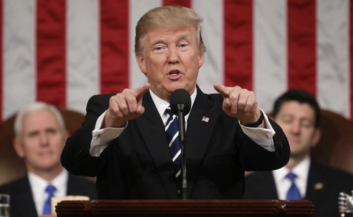 Trump defiende su dura política migratoria ante el Congreso