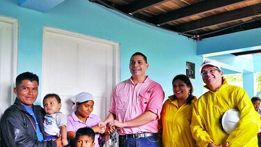 Afectados niegan que AES cumplió acuerdo