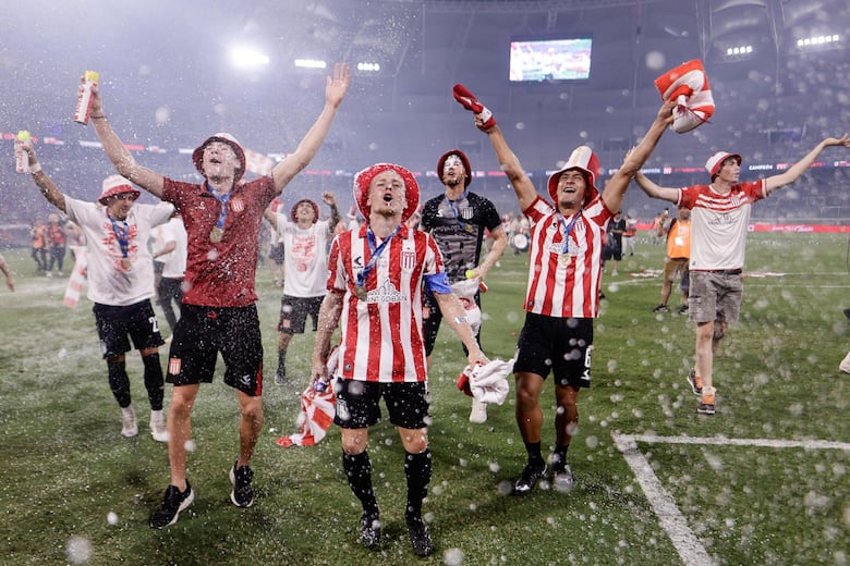 Estudiantes de La Plata suma un nuevo título local, el cuarto en dos años