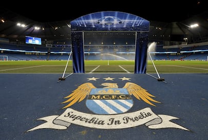 Emiratos Árabes Unidos advierte al Reino Unido por el caso del Manchester City